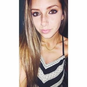 Meet your Posher, Crystal